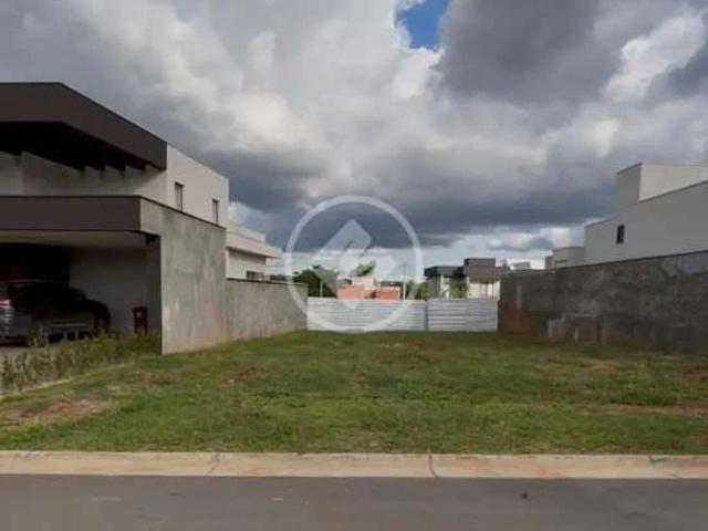 Terreno / Lote para Venda em Goiânia/GO Residencial Villagio Toscana