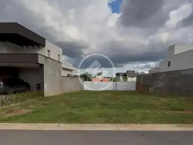 Terreno / Lote para Venda em Goiânia/GO Residencial Villagio Toscana