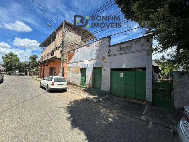 Terreno / Lote para Venda em Governador Valadares/MG São Pedro