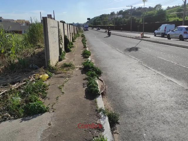 Terreno / Lote para Venda em Governador Valadares/MG São Pedro