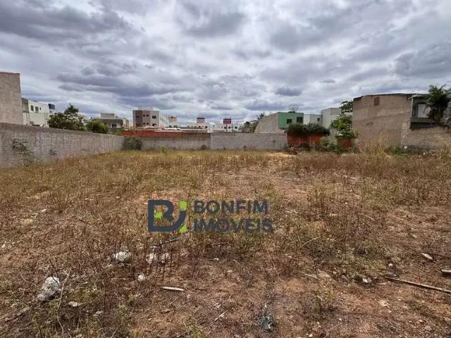 Terreno / Lote para Venda em Governador Valadares/MG Santos Dumont I