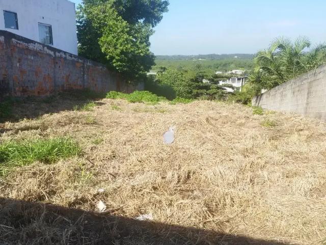 Terreno / Lote para Venda em Guarapari/ES Kubitschek
