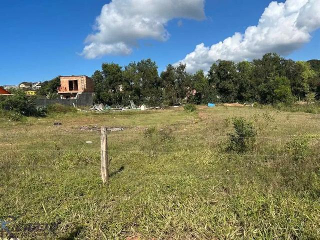 Terreno / Lote para Venda em Guarapari/ES Meaípe