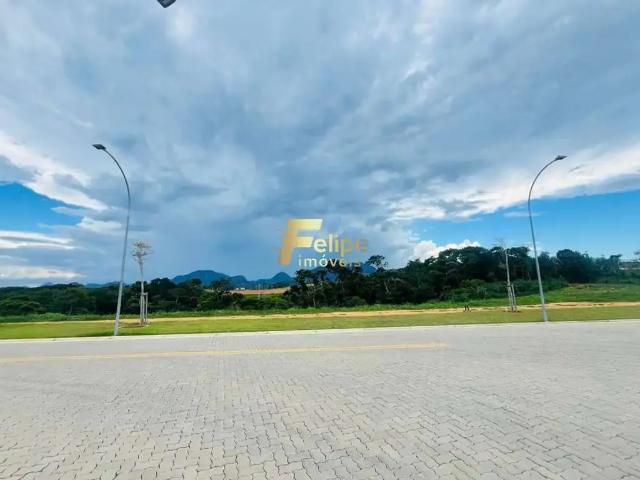 Terreno / Lote para Venda em Guarapari/ES Perocão