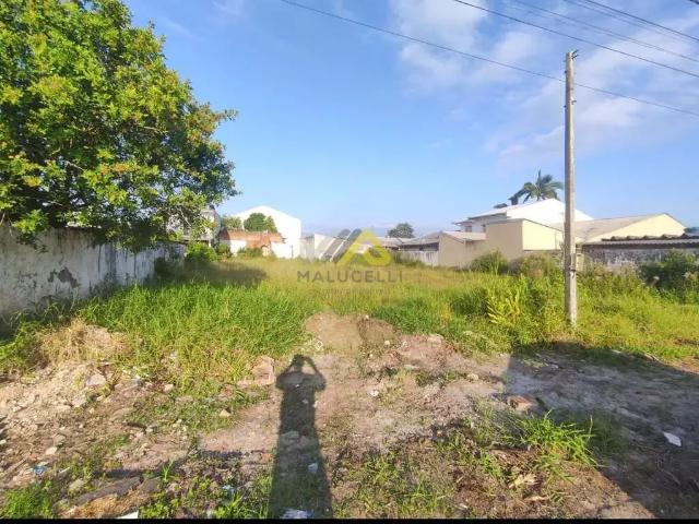 Terreno / Lote para Venda em Guaratuba/PR Piçarras