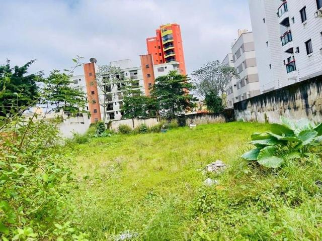 Terreno / Lote para Venda em Guarujá/SP Enseada
