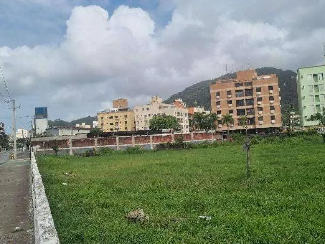 Terreno / Lote para Venda em Guarujá/SP Enseada