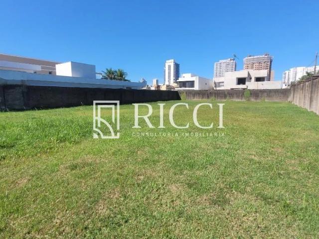 Terreno / Lote para Venda em Guarujá/SP Enseada