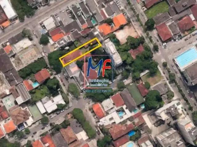 Terreno / Lote para Venda em Guarujá/SP Pitangueiras