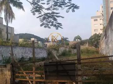 Terreno / Lote para Venda em Guarujá/SP Pitangueiras