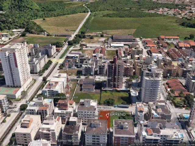 Terreno / Lote para Venda em Guarujá/SP Tombo