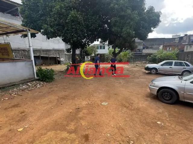 Terreno / Lote para Venda em Guarulhos/SP Água Chata