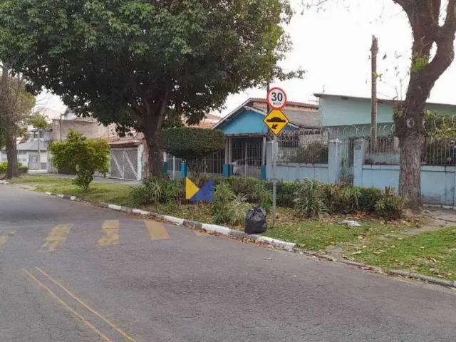 Terreno / Lote para Venda em Guarulhos/SP Jardim Vila Galvão