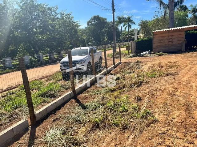 Terreno / Lote para Venda em Hidrolândia/GO Centro