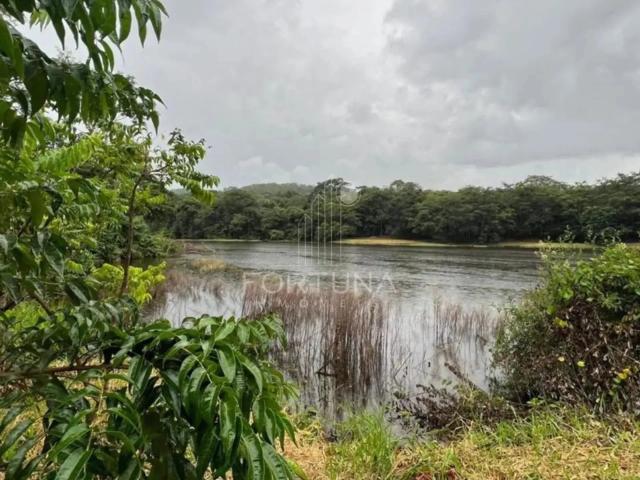 Terreno / Lote para Venda em Hidrolândia/GO Condomínio Águas da Serra