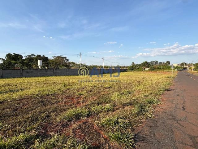 Terreno / Lote para Venda em Hidrolândia/GO Condomínio Terra do Boi