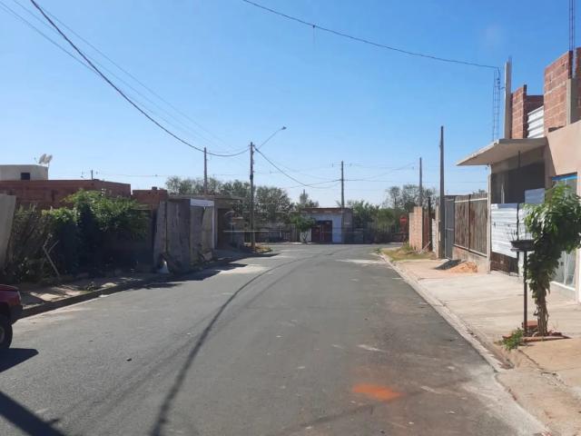 Terreno / Lote para Venda em Ibaté/SP Residencial José Giro