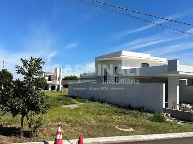 Terreno / Lote para Venda em Ibaté/SP Terra dos Buritis