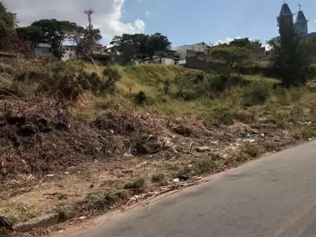 Terreno / Lote para Venda em Ibirité/MG Centro 1 Quartos