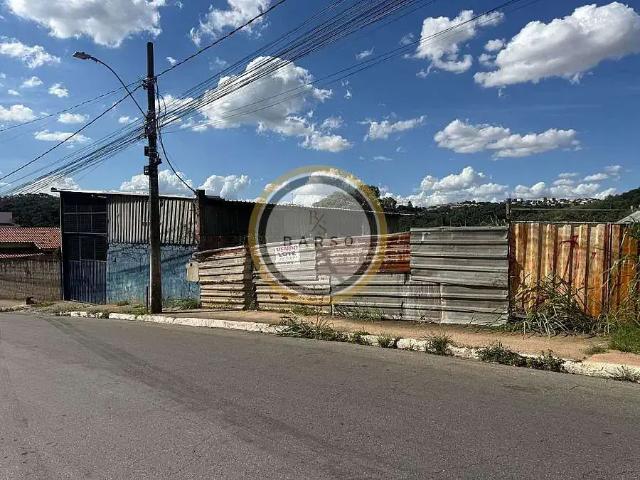 Terreno / Lote para Venda em Ibirité/MG Centro