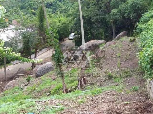 Terreno / Lote para Venda em Ilhabela/SP Siriuba