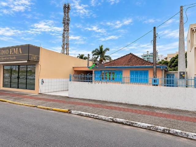 Terreno / Lote para Venda em Imbituba/SC Centro 2 Quartos