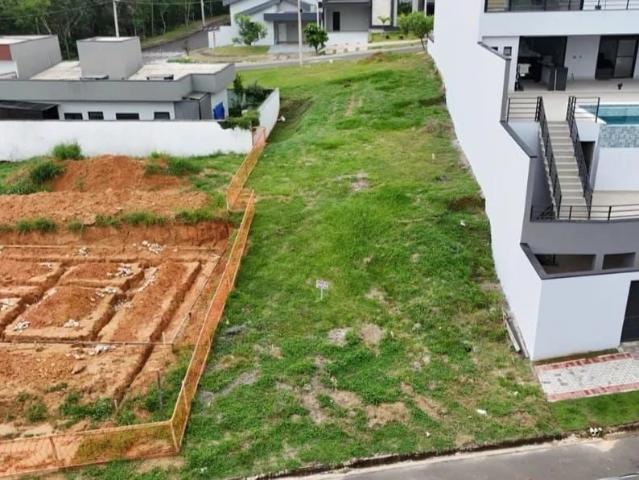 Terreno / Lote para Venda em Indaiatuba/SP Colinas de Indaiatuba