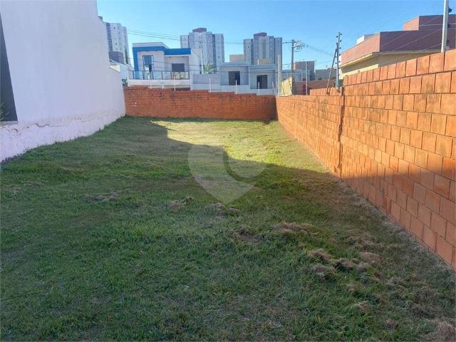 Terreno / Lote para Venda em Indaiatuba/SP Jardim Maringa