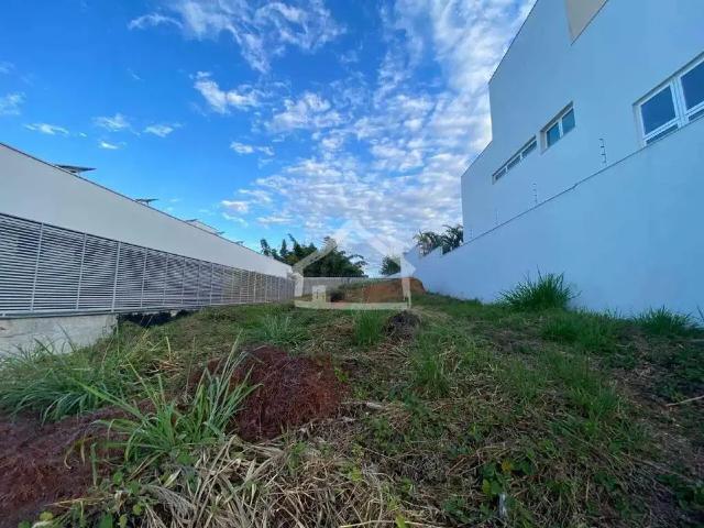 Terreno / Lote para Venda em Ipatinga/MG Cidade Nobre
