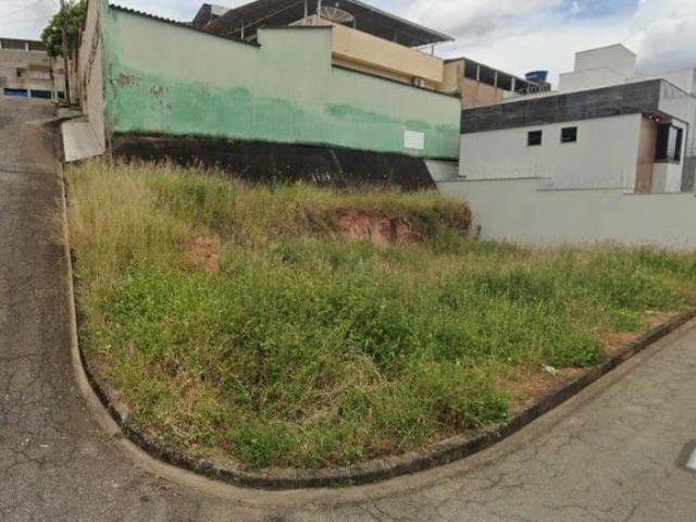 Terreno / Lote para Venda em Ipatinga/MG Tiradentes