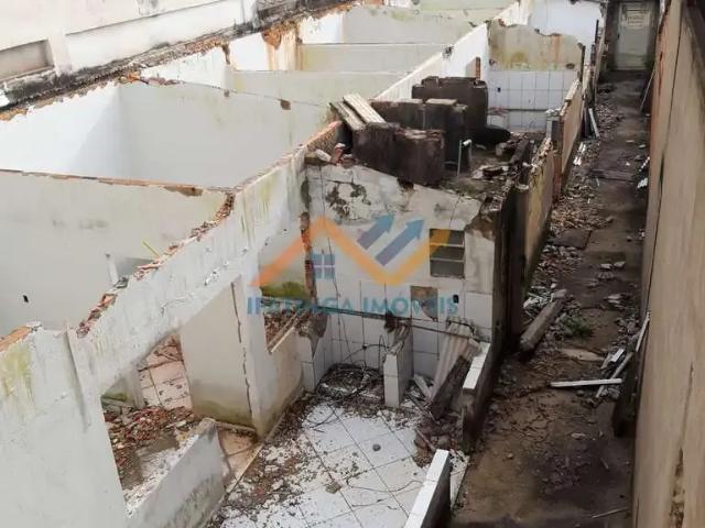 Terreno / Lote para Venda em Ipatinga/MG Veneza