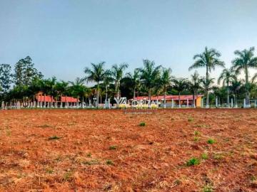 Terreno / Lote para Venda em Iperó/SP Bacaetava