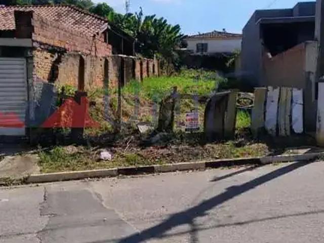 Terreno / Lote para Venda em Iperó/SP Centro