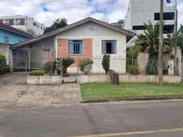 Terreno / Lote para Venda em Irati/PR Centro