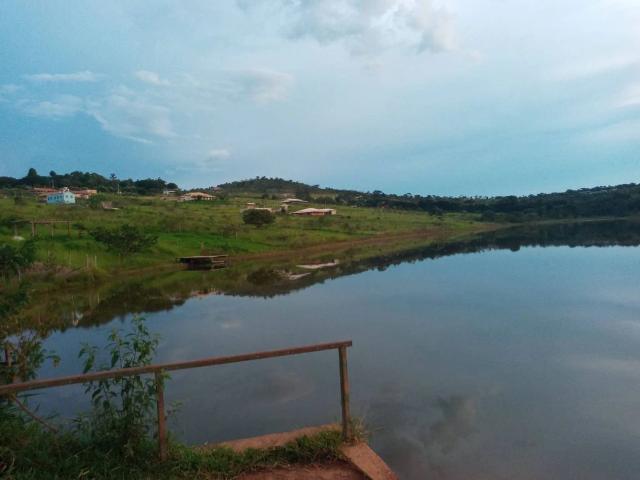 Terreno / Lote para Venda em Itatiaiuçu/MG Medeiros