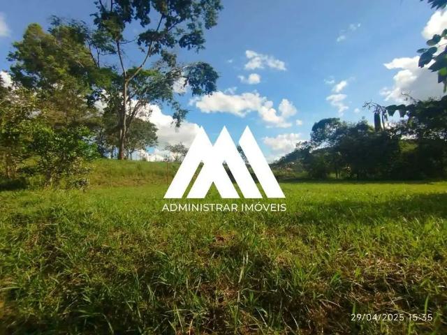 Terreno / Lote para Venda em Itatiaiuçu/MG Pedras