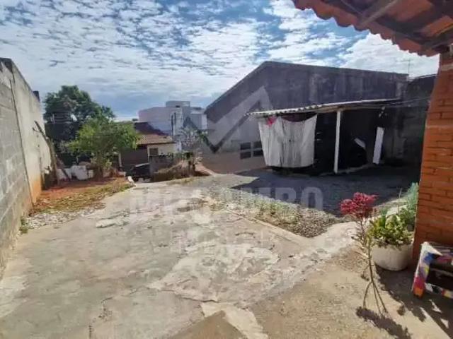 Terreno / Lote para Venda em Itatiba/SP Parque da Colina