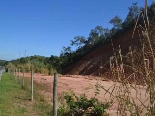 Terreno / Lote para Venda em Itaboraí/RJ Centro