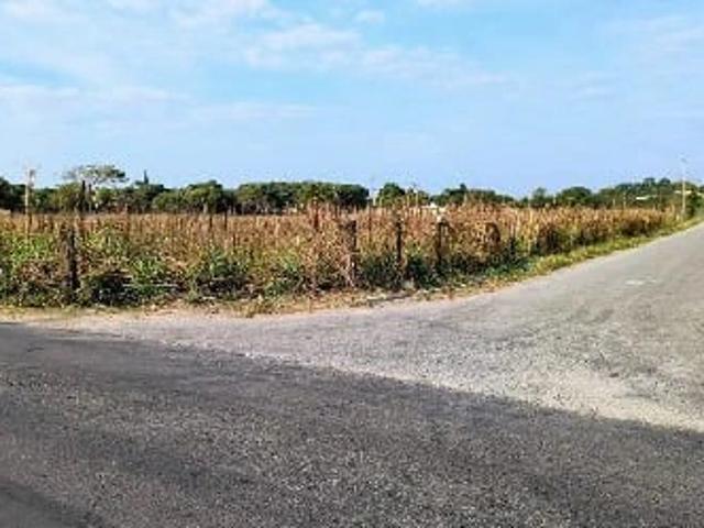 Terreno / Lote para Venda em Itaguaí/RJ Chaperó