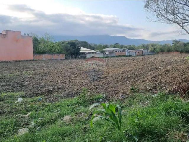 Terreno / Lote para Venda em Itaguaí/RJ Santa Cândida