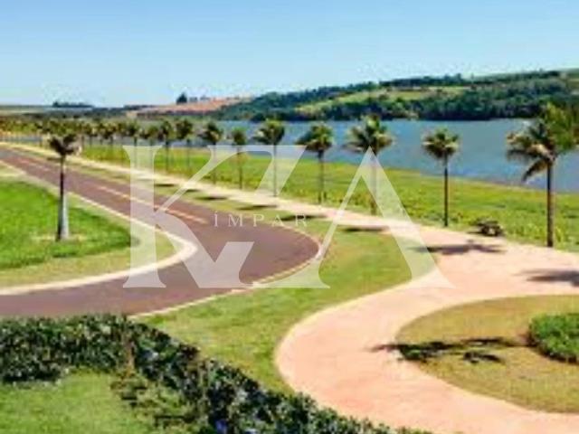 Terreno / Lote para Venda em Itaí/SP Riviera de Santa Cristina III