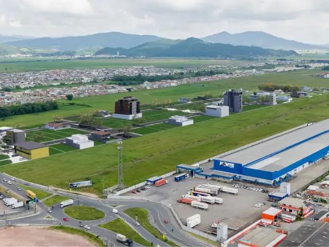 Terreno / Lote para Venda em Itajaí/SC Espinheiros