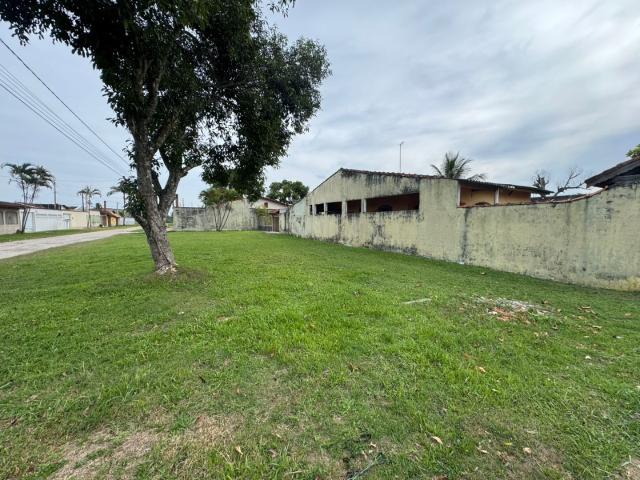 Terreno / Lote para Venda em Itanhaém/SP Gaivota