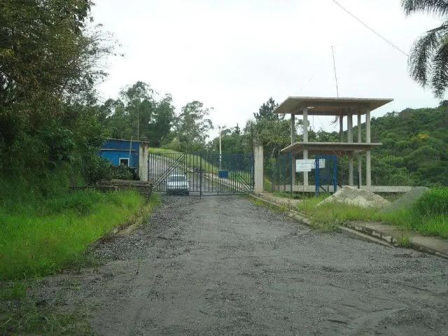 Terreno / Lote para Venda em Itapecerica da Serra/SP Aldeinha
