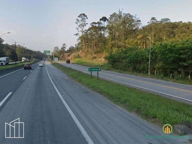 Terreno / Lote para Venda em Itapecerica da Serra/SP Itaquaciara