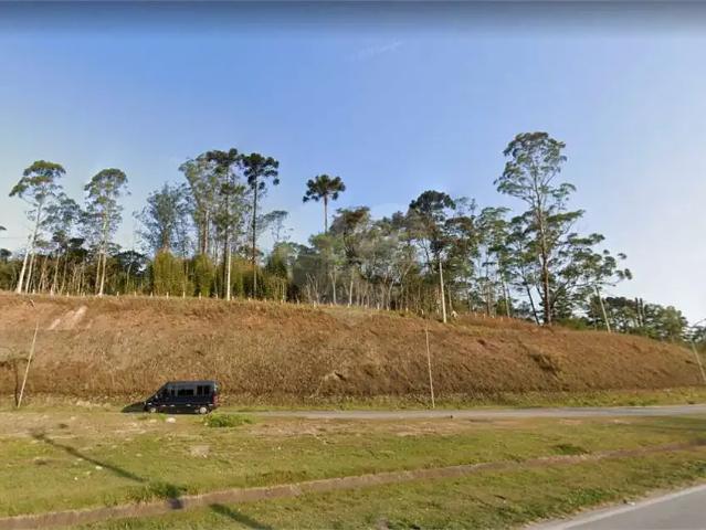 Terreno / Lote para Venda em Itapecerica da Serra/SP Itaquaciara