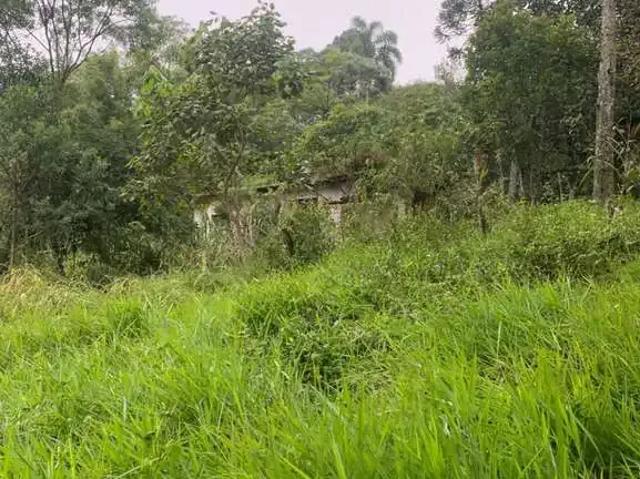 Terreno / Lote para Venda em Itapecerica da Serra/SP Jardim Petrópolis