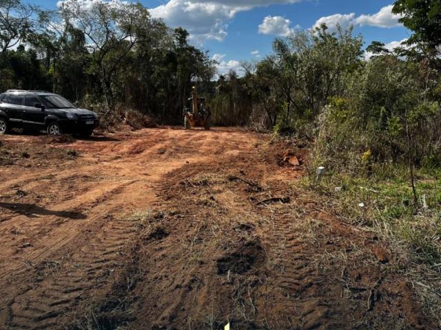 Terreno / Lote para Venda em Itapecerica da Serra/SP Lagoa
