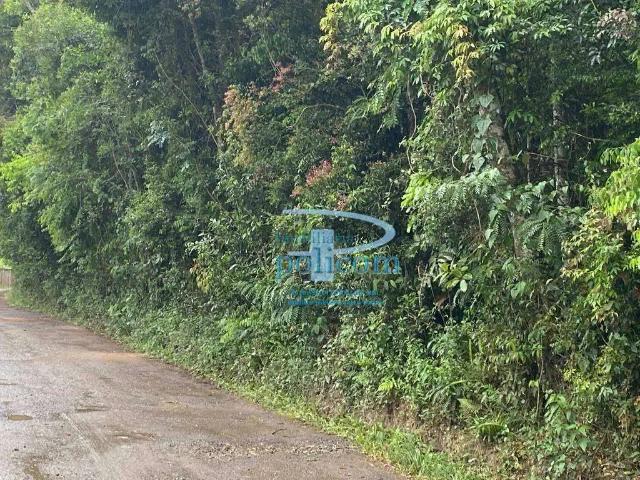 Terreno / Lote para Venda em Itapecerica da Serra/SP Potuverá