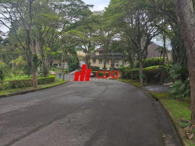 Terreno / Lote para Venda em Itapecerica da Serra/SP Royal Park